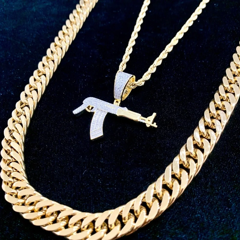 DE ROSSI NEW AK 47 PENDANT FULL LAB DIAMONDS 18K GOLD CHAIN MADE IN ITALY